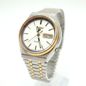 Vintage Pulsar Mens Watch 35mm Gold Tone White Day Date Y513-6059 w New Battery